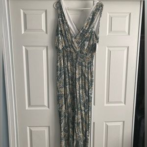 Nine West romper. Size L